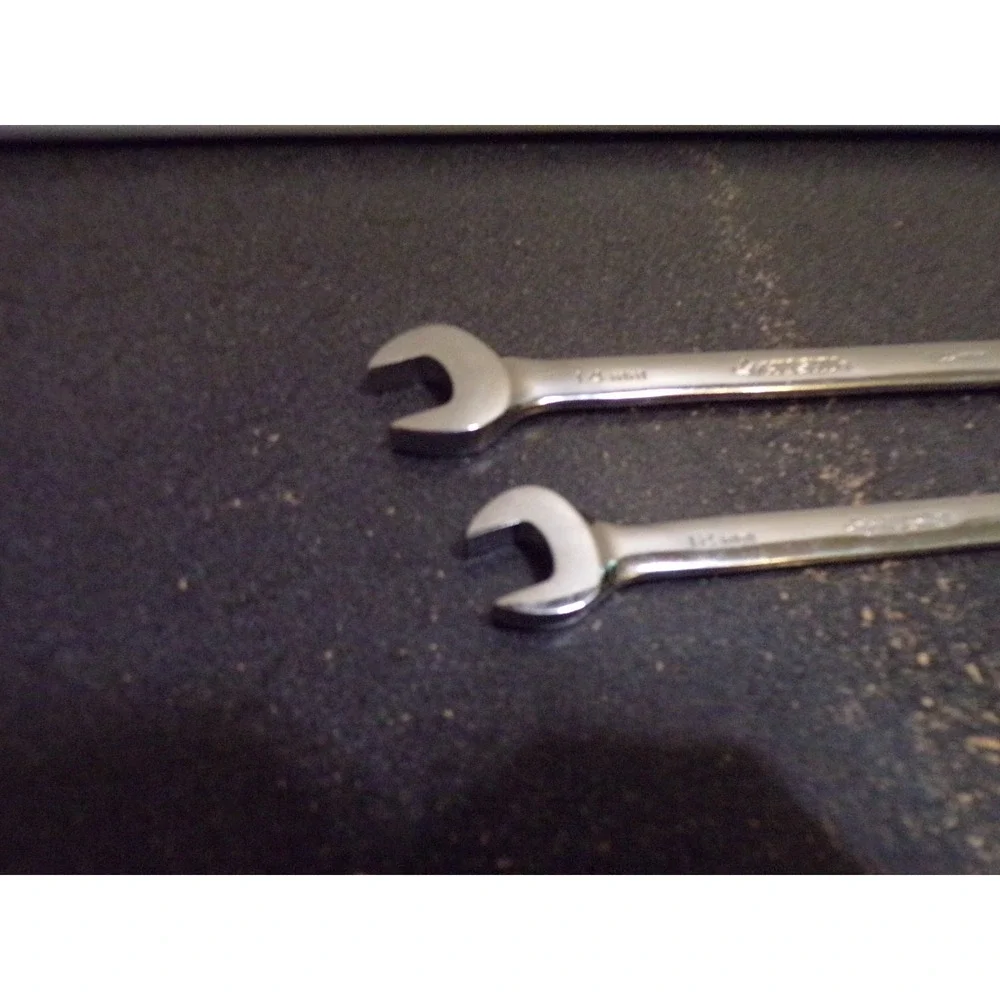 HUSKY 12MM AND 14MM COMBINATION RATCHETING  AND OPEN END WRENCH 12 POINT